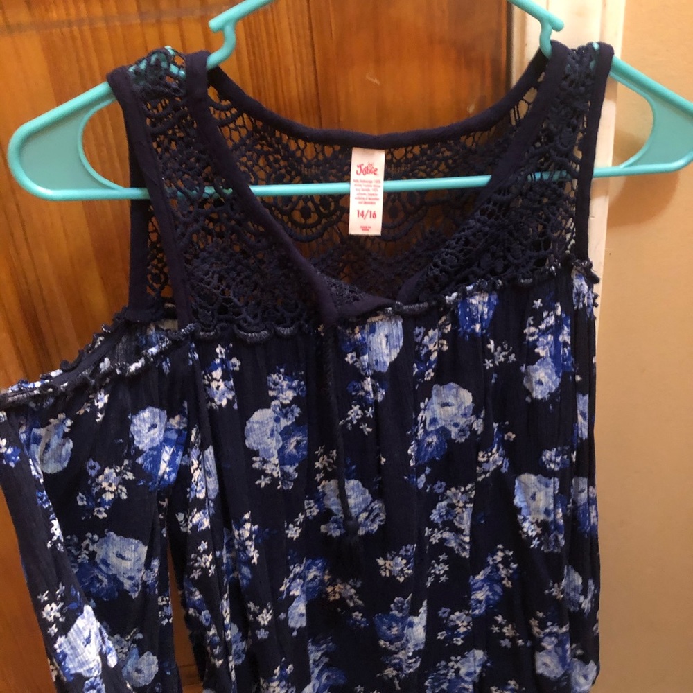 Justice Off the Sounder Shirt